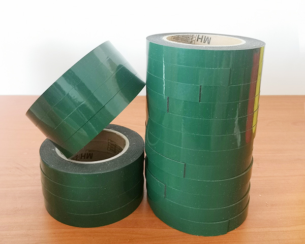 Dikke schuimtape