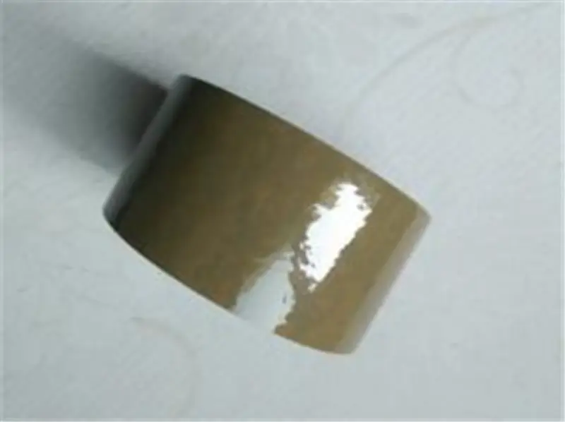 Gedetailleerde analyse van tapesubstraten en lijmsoorten