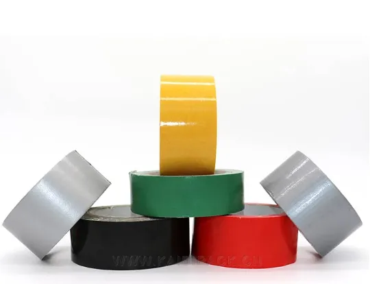 Verschillen tussen op textiel gebaseerde tape van synthetisch rubber en op textiel gebaseerde tape van natuurlijk rubber